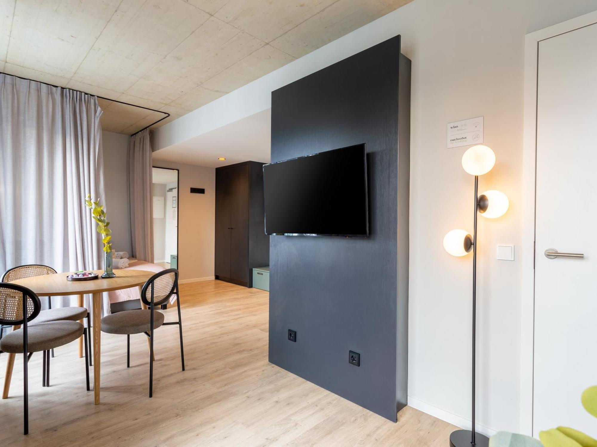 Limehome Duesseldorf Stresemannstrasse - Digital Access Bilik gambar