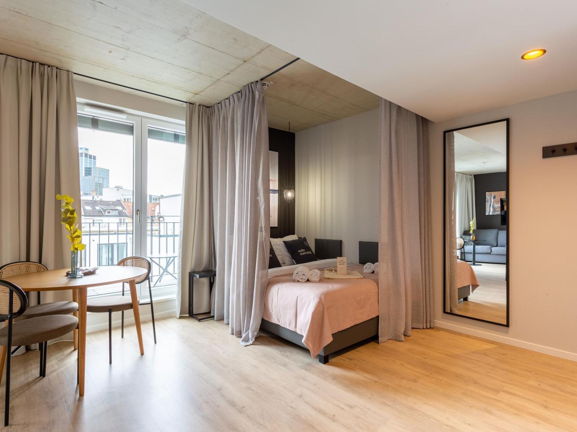 Limehome Duesseldorf Stresemannstrasse - Digital Access Bilik gambar