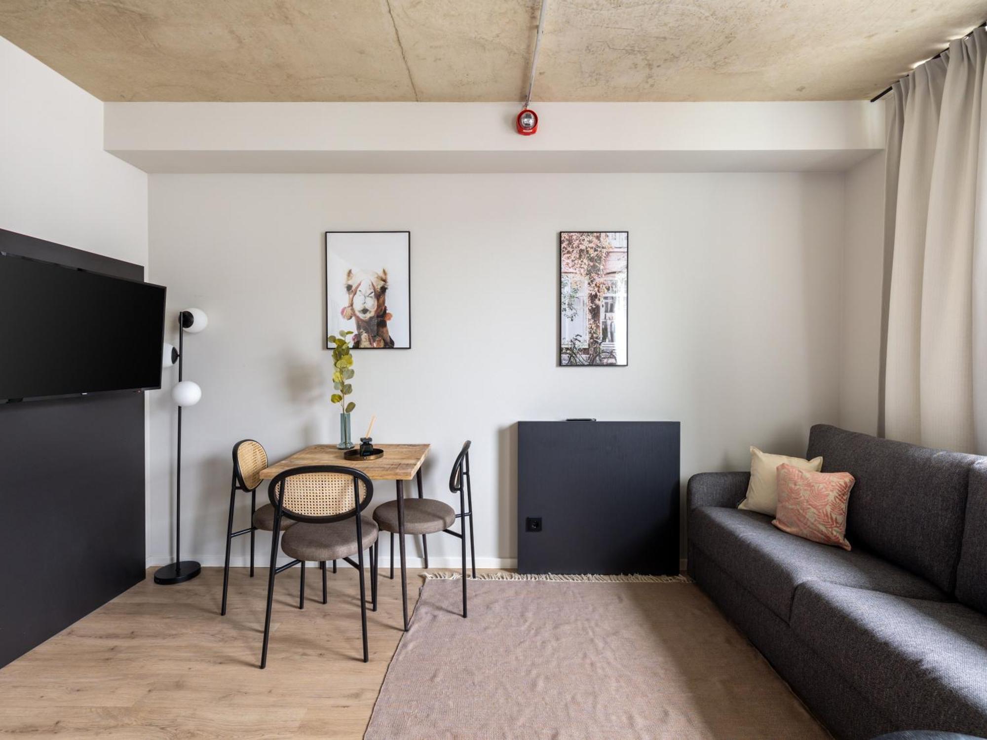 Limehome Duesseldorf Stresemannstrasse - Digital Access Bilik gambar